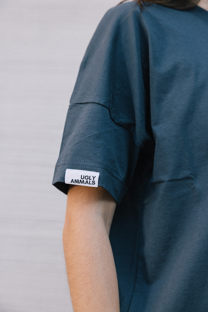 THE OG - cream on grey