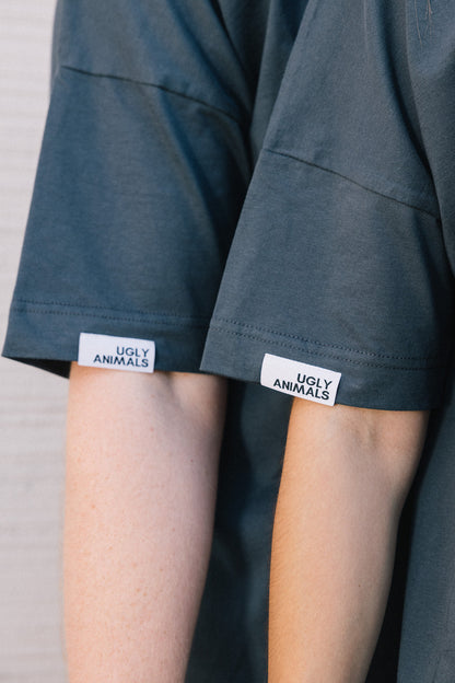 THE HOLY SNAIL - shimmer on grey