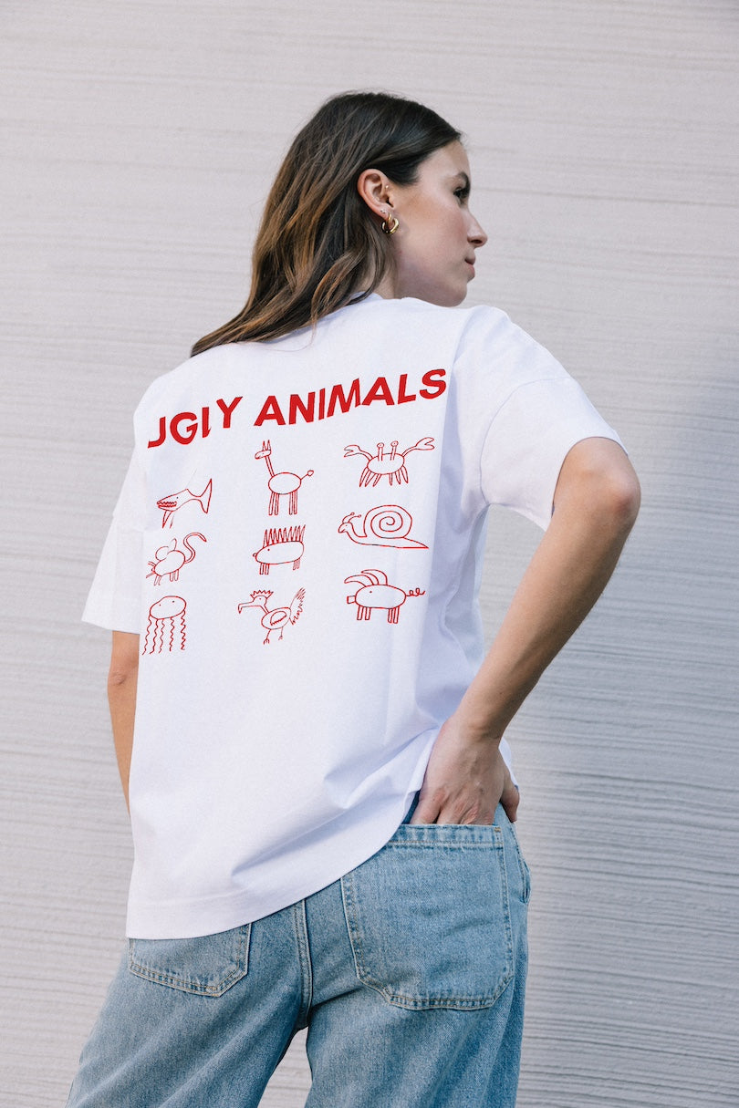 THE OG - lipstick red on white